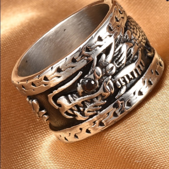 Mozambique Garnet Dragon Ring in Stainless Steel 1.00 ctw - Picture 2 of 8